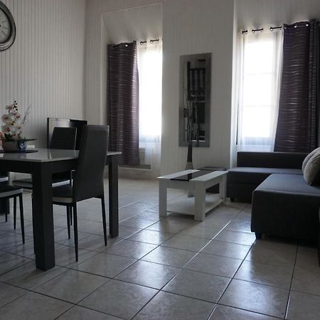 Le Telly-Centre Ville-Petits Prix-Ideal Pour Rayonner Sur La Ville Carcassonne Exterior photo